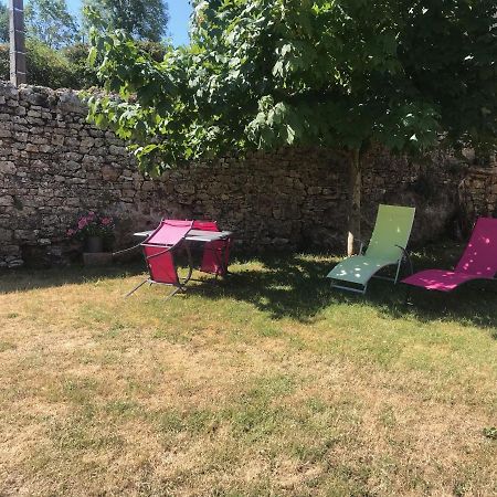 Gite Montalies Severac-d'Aveyron Exterior foto